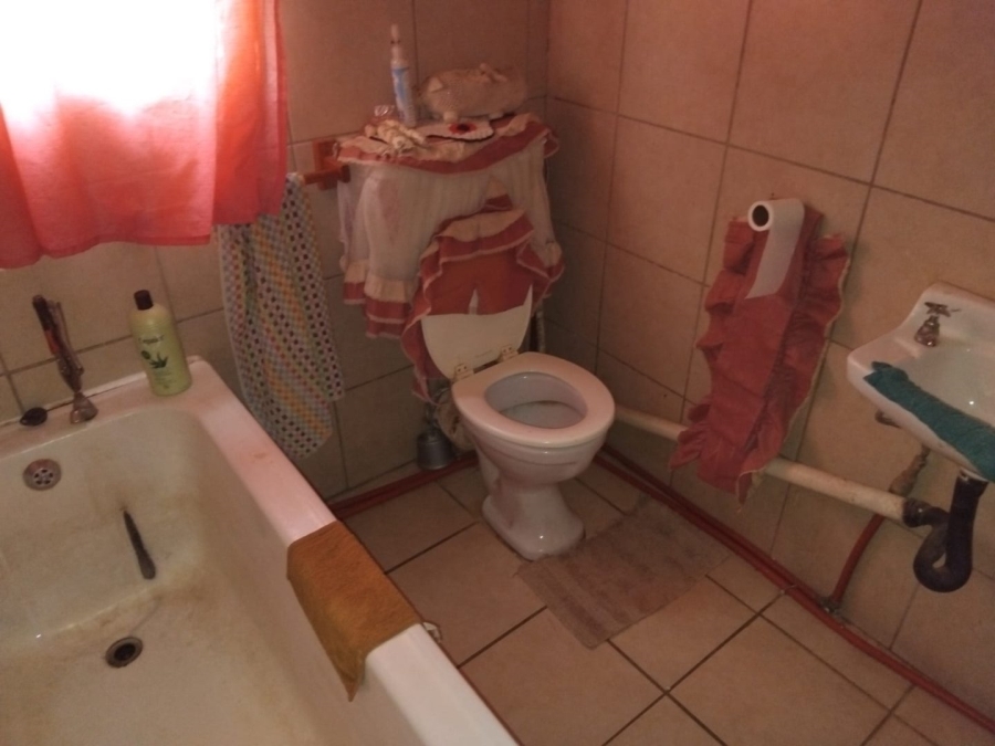 3 Bedroom Property for Sale in Leeudoringstad North West